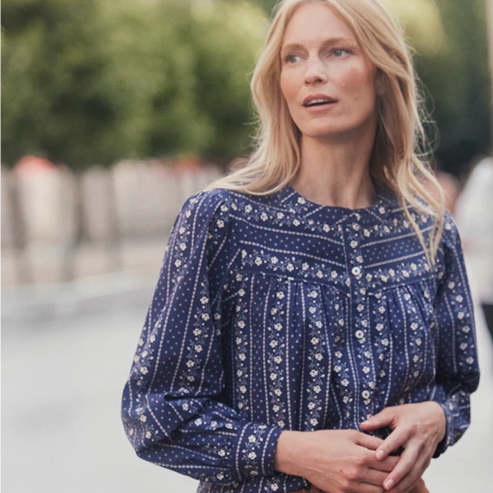 Untuckit For Her Blue Bandana Print Cerie Shirt Sz 0 NWT